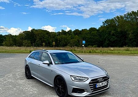 Audi A4 35 TDI S tronic S line Avant S line