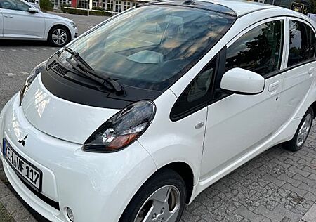 Mitsubishi i-MIEV Electric Vehicle MiEV -