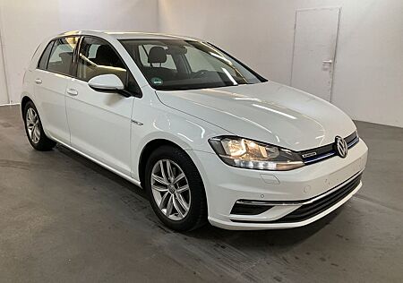 VW Golf Volkswagen VII 1.5 TSI Comfortline BlueMotion 1.Hd.*