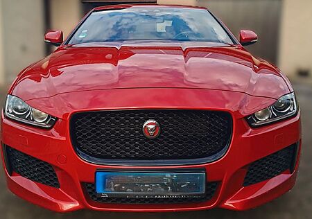 Jaguar XE S Automatik S