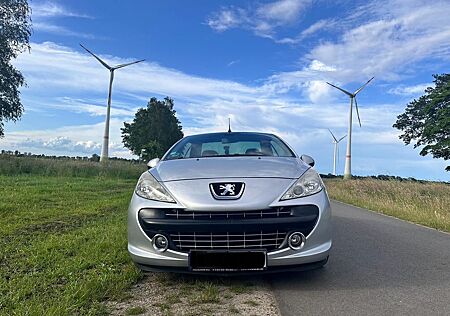 Peugeot 207 CC Filou 120 Filou