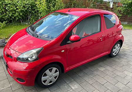 Toyota Aygo (X) Aygo 1.0 Edition Benzin