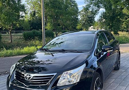 Toyota Avensis Combi Edition 1.8 Valvematic Edition