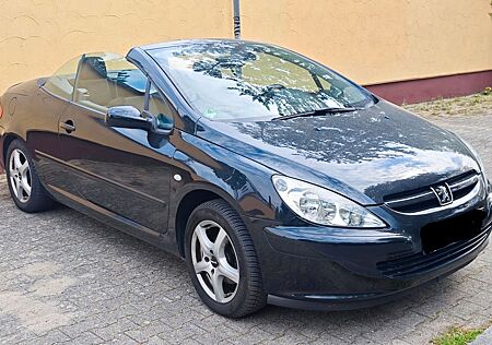 Peugeot 307 CC Tendance Cabrio 135 Hardtop