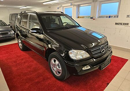Mercedes-Benz ML 270 CDI 1.HAND SCHECKHEFT KEIN ROST! ! !
