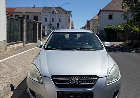 Kia ANDERE Ceed LX 1.4