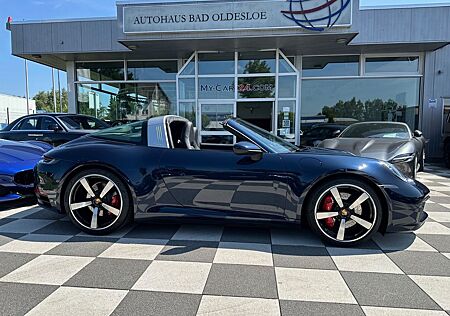 Porsche 911 Urmodell 992 Targa 4S+SportAbgas+Lift+Bose+Approved 11/27