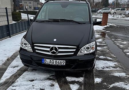 Mercedes-Benz Viano 3.0 CDI AMBIENTE EDITION lang 7 Sitzer