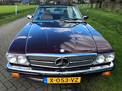 Mercedes-Benz SL 560