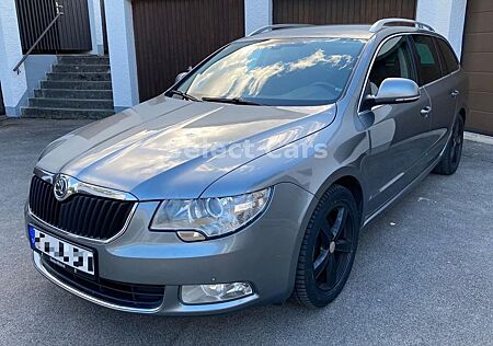 Skoda Superb 2.0 TDI *Navi*Tempomat*PDC*AHK*