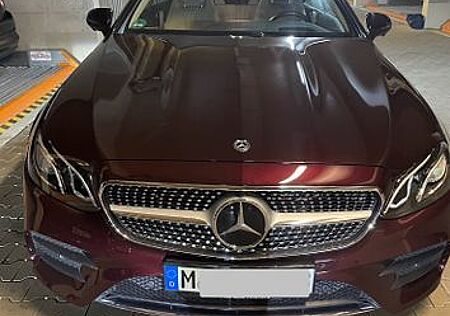 Mercedes-Benz E 220 d 4MATIC Autom. VOLL - AMG, Keyless, 360°