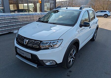 Dacia Sandero II Stepway Celebration Blue dCi95 AHK