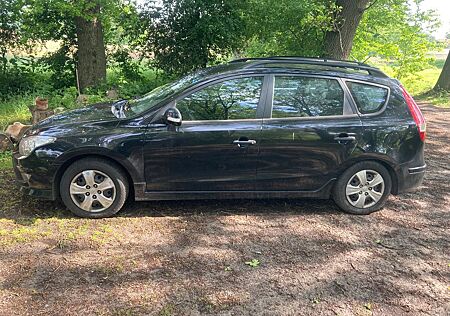 Hyundai i30 CW 1.6 CRDi 66 kW Classic Classic
