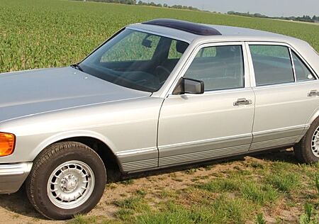 Mercedes-Benz 280 W126 SE Oldtimer mit Gutachten