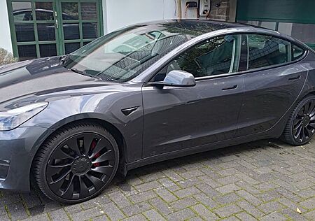 Tesla Model 3 gebraucht kaufen Tesla Model 3 Allrad Performance