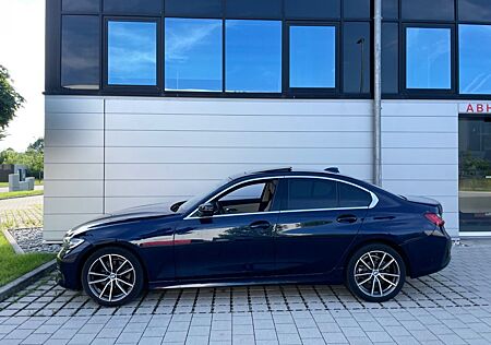 BMW 320d Sport Line Leder/Navi/Live Cockpit/Schiebed