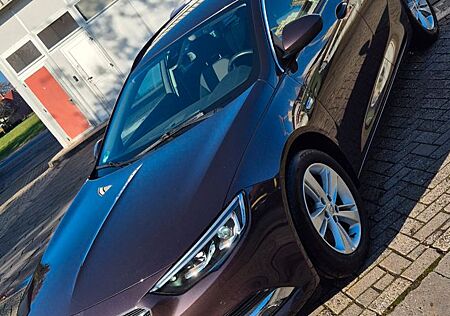 Opel Insignia 2.0 Diesel 125kW Business Edit Auto...