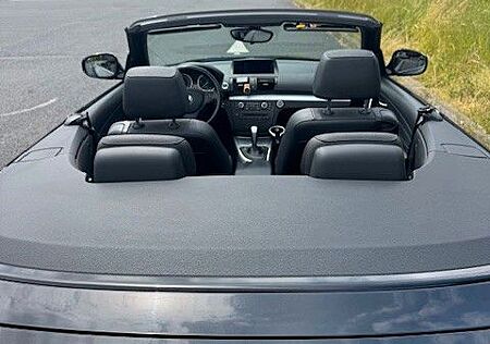 BMW 123d Cabrio -