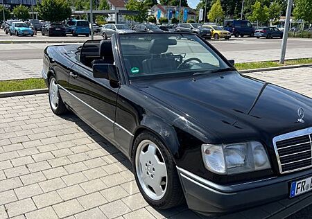 Mercedes-Benz E 220 FINAL EDITION