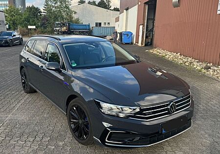 VW Passat Variant Volkswagen 1.4 TSI DSG GTE Variant GTE