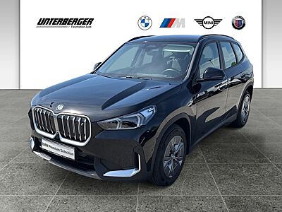 BMW iX1 xDrive30 SHZ LED HUD