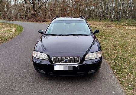 Volvo V70 2.4 -