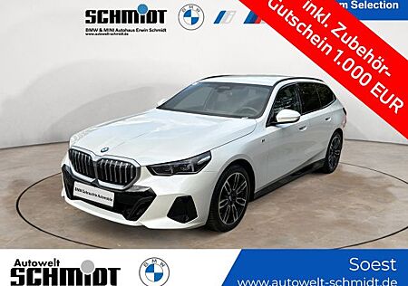 BMW 540d xDrive Touring M Sport / NP= 91.380,- / AHK