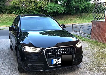 Audi Q3 2.0 TDI 130kW - S Line - Panorama