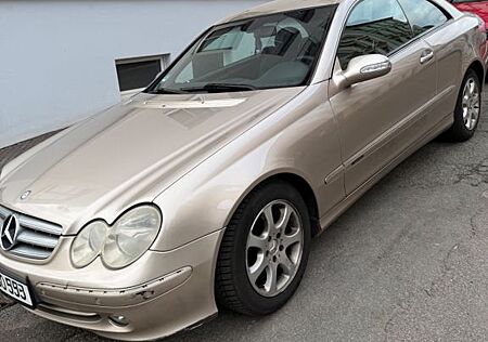 Mercedes-Benz CLK 270 CDI ELEGANCE Elegance