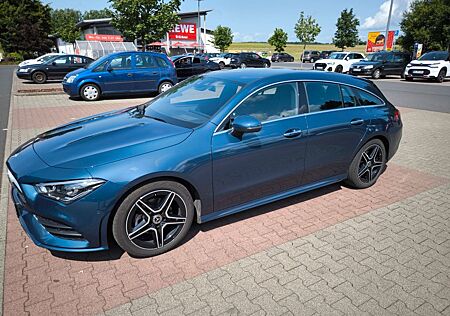 Mercedes-Benz CLA 200 Shooting Brake AHK AMG Line Head up uvm