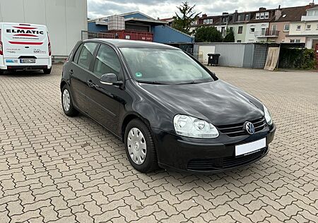 VW Golf Volkswagen V Lim. Trendline