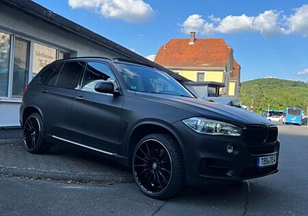 BMW X5 xDrive50i Vollaustattung, Finanzierung mögl.