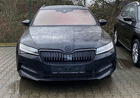 Skoda Superb 2.0 TSI DSG 4x4 SPORTLINE StdHz/Pano