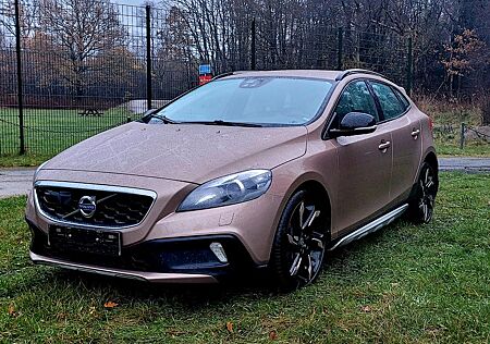 Volvo V90 Cross Country V40 D4 Cross Country Summum HUD Navi Automatik