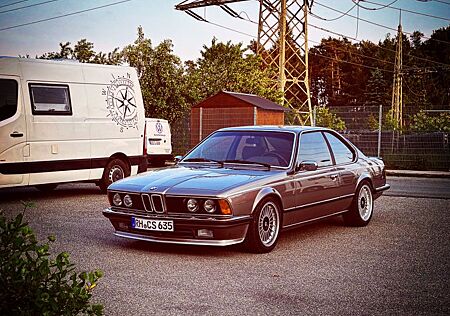 BMW 635 635CSI E24 / 1987 / M30B35 / NFL / Schalter