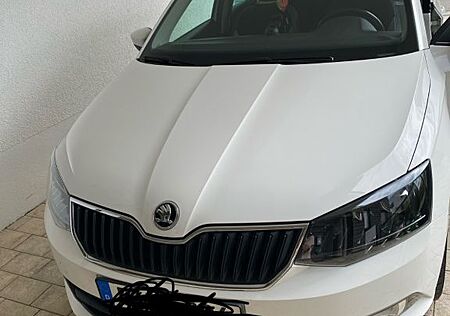 Skoda Fabia 1.2l TSI 66kW Ambition Combi Ambition