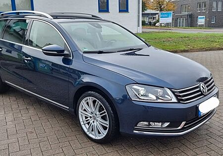 VW Passat Variant Volkswagen Highline