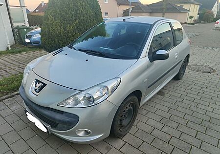 Peugeot 206 +