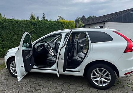 Volvo XC 60 XC60 D4 Summum Geartronic Aut Leder