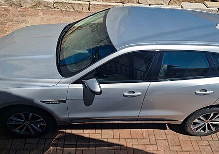 Jaguar F-Pace 30d AWD R-Sport Automatik R-Sport