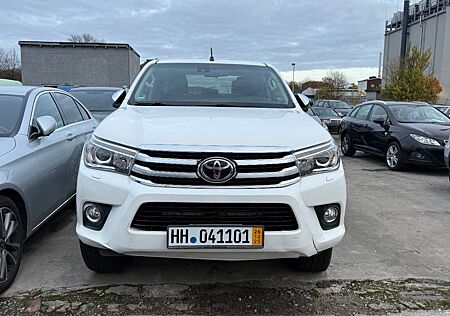 Toyota Hilux Double Cab Executive 4x4 TÜV