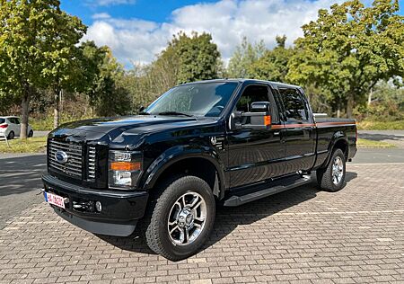 Ford F 250 Harley Davidson Edition -Neuzustand 8200KM