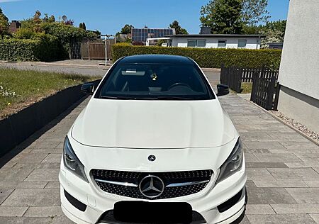 Mercedes-Benz 220 CLA