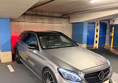 Mercedes-Benz C 450 AMG 4MATIC T Autom. AMG *Scheckheft*
