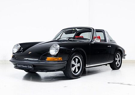Porsche 911 Urmodell 2.4 Targa - Restored - Modified