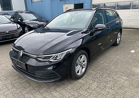 VW Golf Volkswagen VIII Var.2.0TDI-Life-ACC-LED-Massage