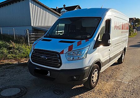 Ford Transit mit neuen Motor