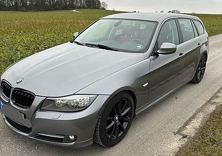 BMW 318i Touring Edition Exclusive Edition Exclusive