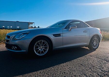 Mercedes-Benz SLK 200 BlueEFFICIENCY - gepflegtes Fahrzeug
