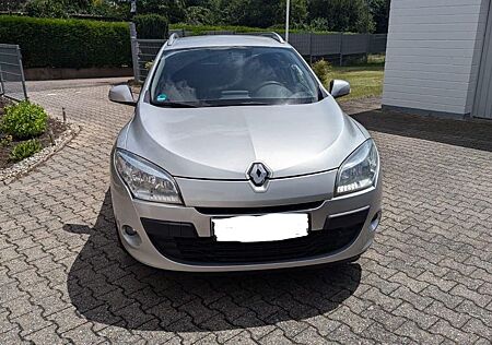 Renault Megane Grandtour 8fach bereift Läuft einwandfrei
